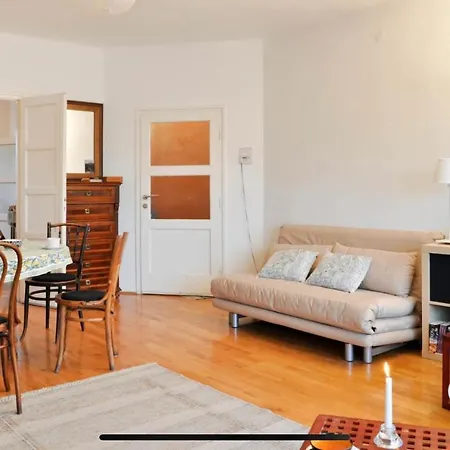 Luxury With Balcony View On Caslte Budapest